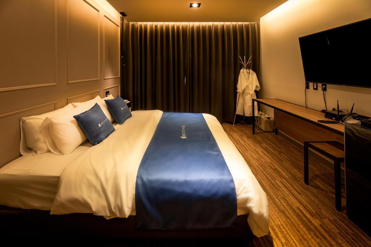 Chuncheon Hotel Bentley Exterior foto